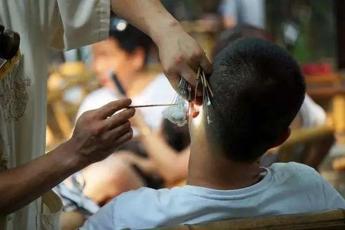 長(zhǎng)沙,一座 一半人給另一半人洗腳 的城市